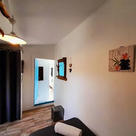 Σπίτι διακοπών Charming House In With Private Garden *