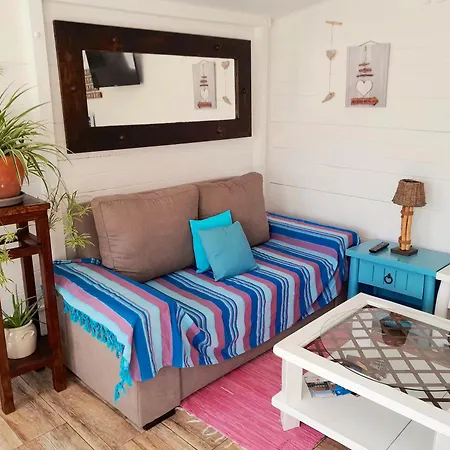 Charming House In With Private Garden * Figueira da Foz