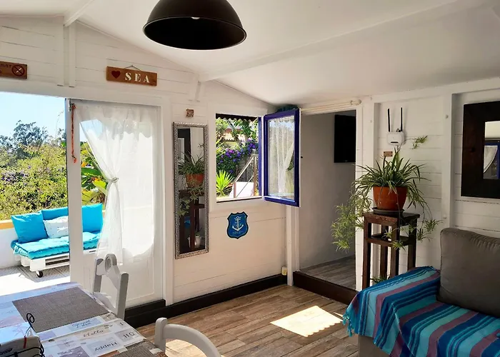 Charming House In With Private Garden