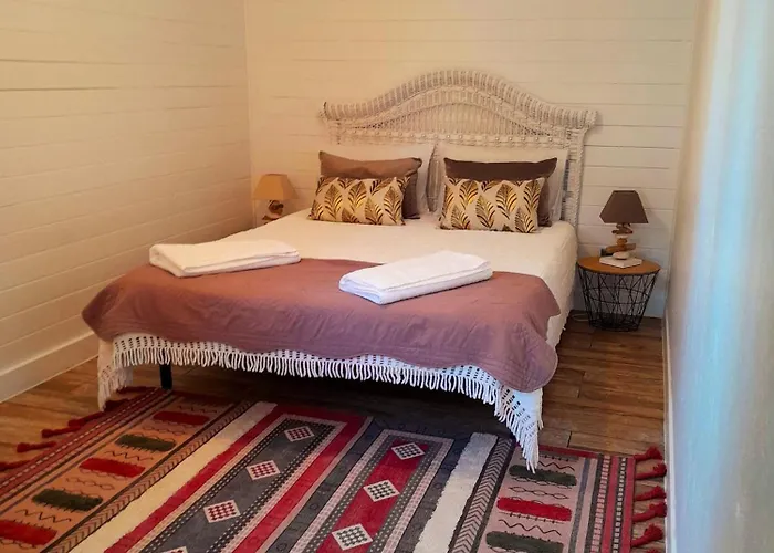 Charming House In With Private Garden