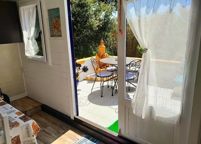 Feriehus Charming House In With Private Garden *