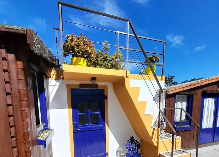 Feriehus Charming House In With Private Garden